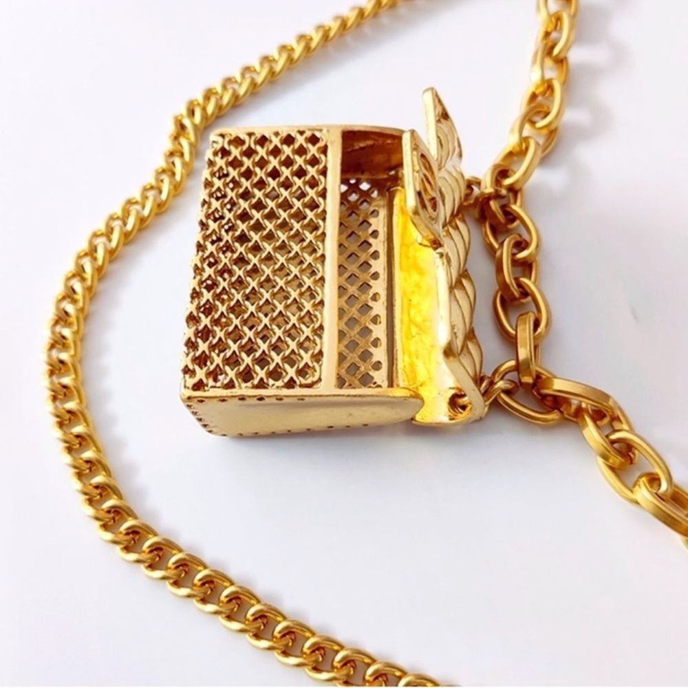 Anthropologie Fashion Tassel Gold Chain Belt with mini Bag Trendy! - Picture 4 of 10